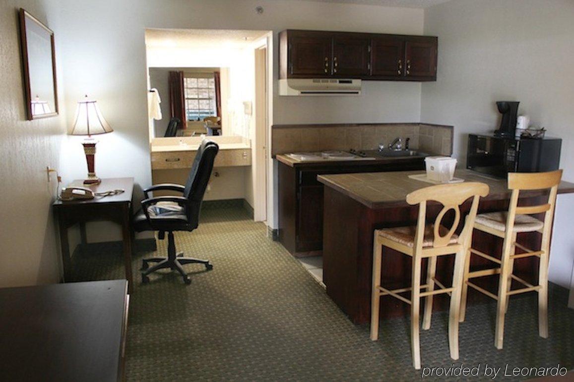 Rodeway & 3* Nashville