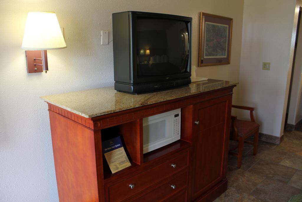 Hotel Rodeway &