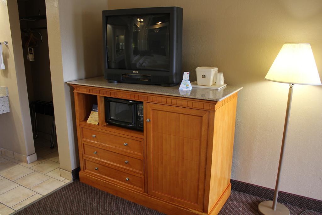 Hotel Rodeway & Nashville