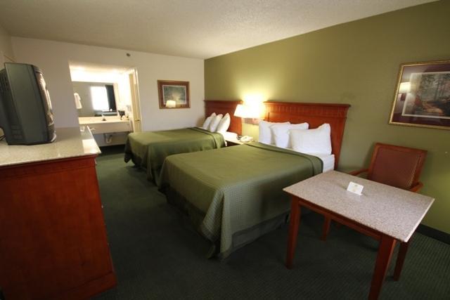 Hotel Rodeway & Nashville