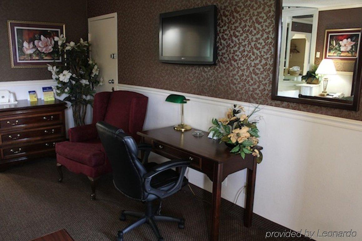 Hotel Rodeway & 3*